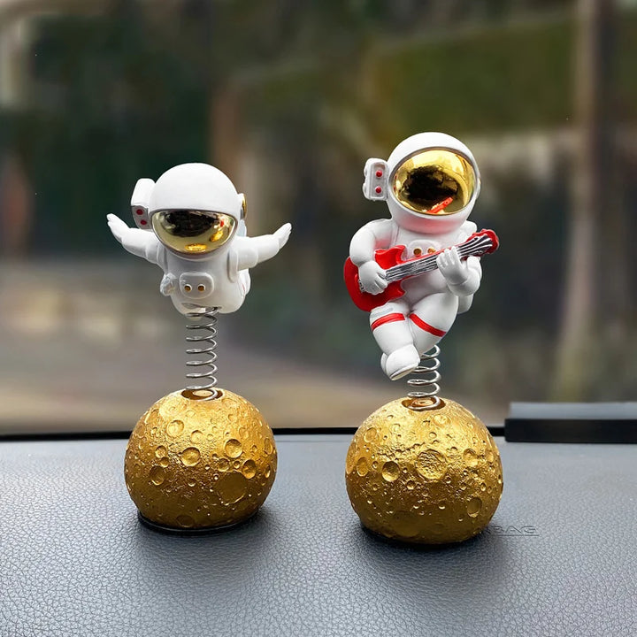 Astronaut Car Ornament – Whimsical Décor for Living Room or Children's Room 3