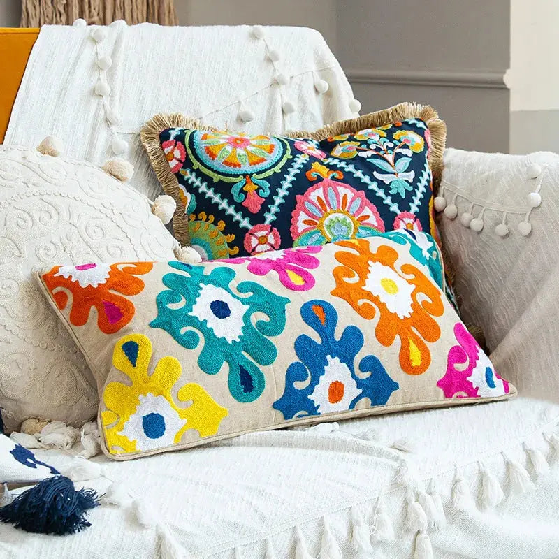 Bohemian Cushion Cover with Colorful Patterns – Perfect for Living Room or Bedroom Decor 1