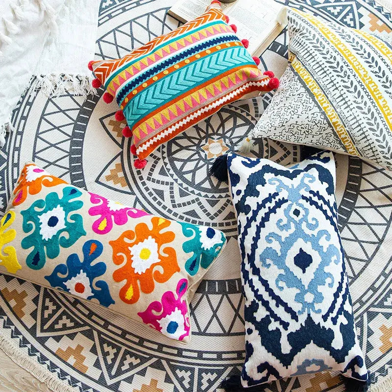 Bohemian Cushion Cover with Colorful Patterns – Perfect for Living Room or Bedroom Decor 4