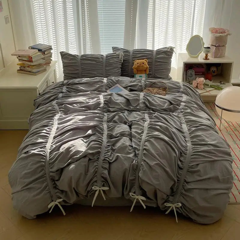 Chic Pleated Bedding Set with Soft Duvet Cover – Elegant Comfort for Twin, Double, Queen, or King Size 11