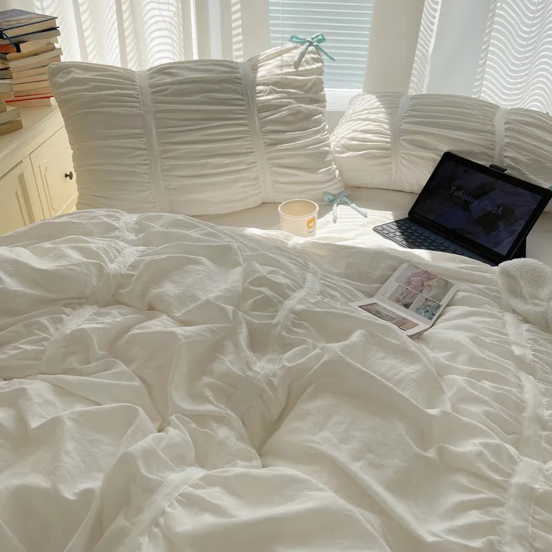 Chic Pleated Bedding Set with Soft Duvet Cover – Elegant Comfort for Twin, Double, Queen, or King Size 3