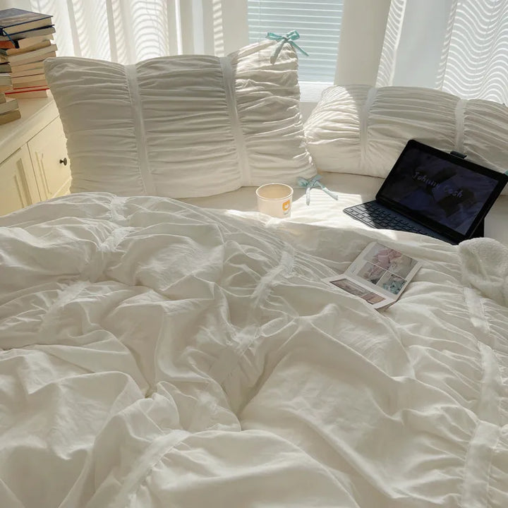 Chic Pleated Bedding Set with Soft Duvet Cover – Elegant Comfort for Twin, Double, Queen, or King Size 3