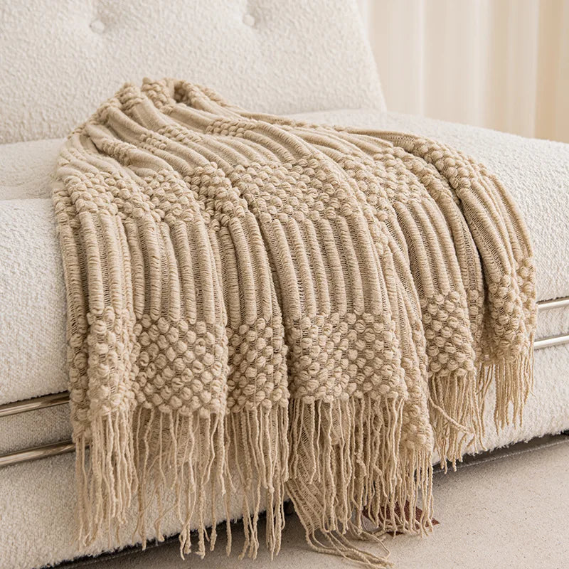 Chunky Knitted Blanket with Tassels – Cozy Acrylic Throw for Bed or Sofa 0