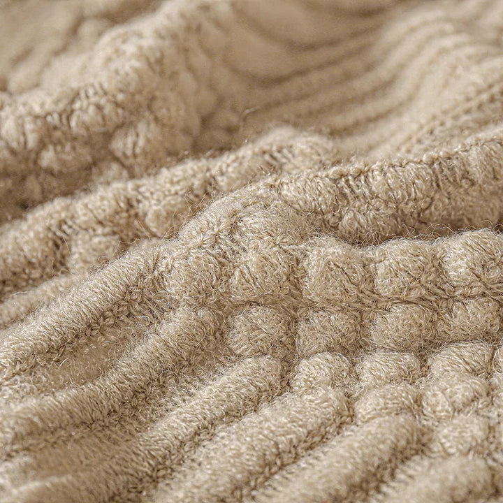 Chunky Knitted Blanket with Tassels – Cozy Acrylic Throw for Bed or Sofa 1
