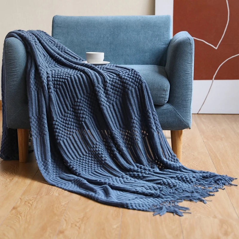 Chunky Knitted Blanket with Tassels – Cozy Acrylic Throw for Bed or Sofa 31