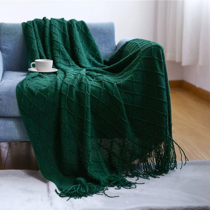 Chunky Knitted Blanket with Tassels – Cozy Acrylic Throw for Bed or Sofa 33
