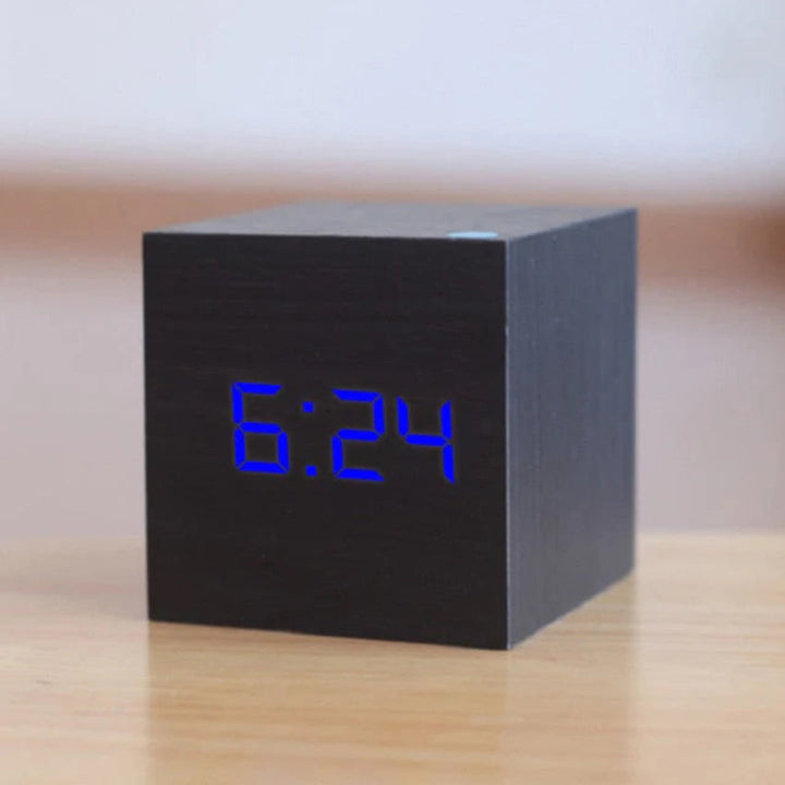 Compact LED Digital Alarm Clock with Adjustable Brightness – Perfect for Bedroom or Kitchen 3