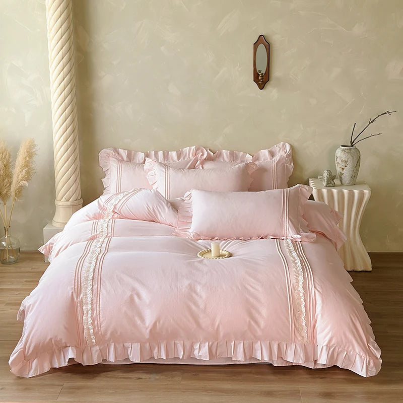 Cotton Ruffled Bedding Set – Elegant Duvet Cover with Pillowcases for Queen or King Beds 0