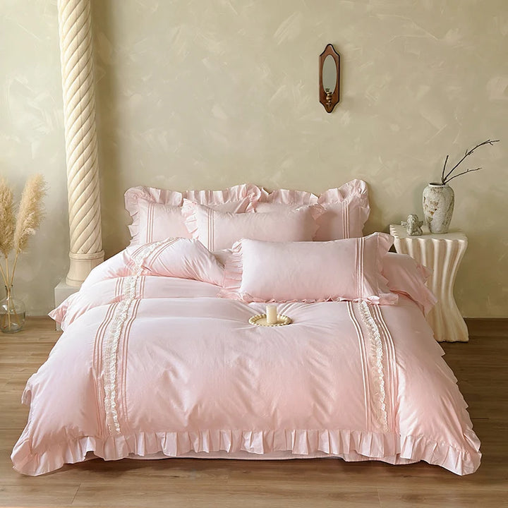 Cotton Ruffled Bedding Set – Elegant Duvet Cover with Pillowcases for Queen or King Beds 0