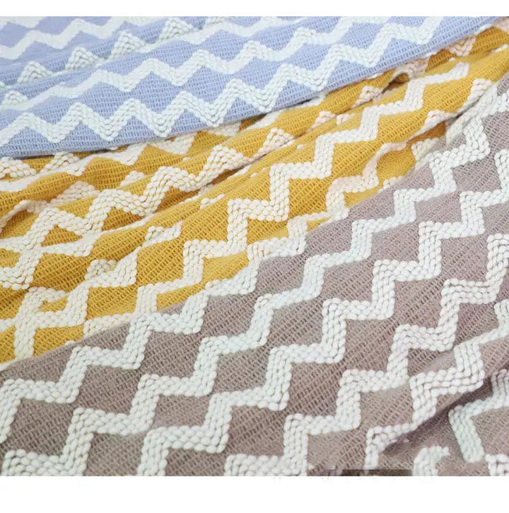 Cozy Knitted Throw Blanket – Perfect for Living Room or Bedroom 4