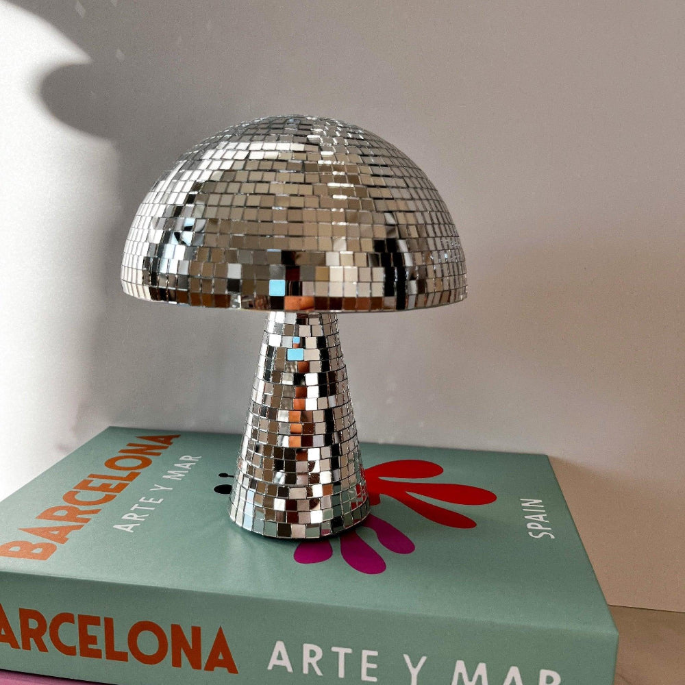 Disco Ball Mushroom Lamp with Retro Design – Fun Lighting for Living Room or Party Decor 1
