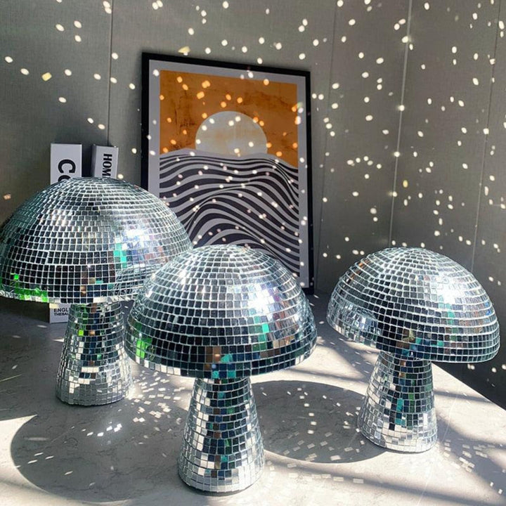 Disco Ball Mushroom Lamp with Retro Design – Fun Lighting for Living Room or Party Decor 3