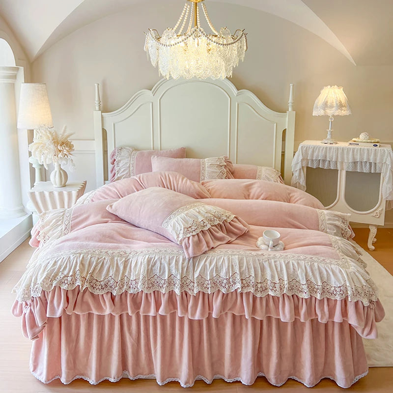 Double Layer Velvet Bedding Set with Ruffles – Cozy Duvet Cover for Elegant Winter Decor 2