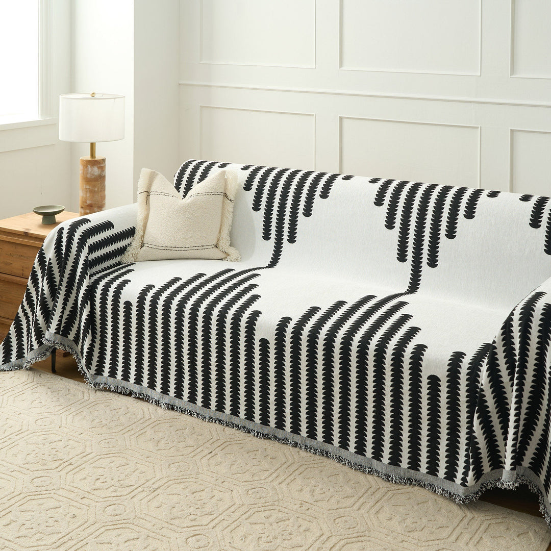Durable Sofa Cover for Pet-Friendly Homes – Machine Washable Couch Slipcover with Forest Pattern 0