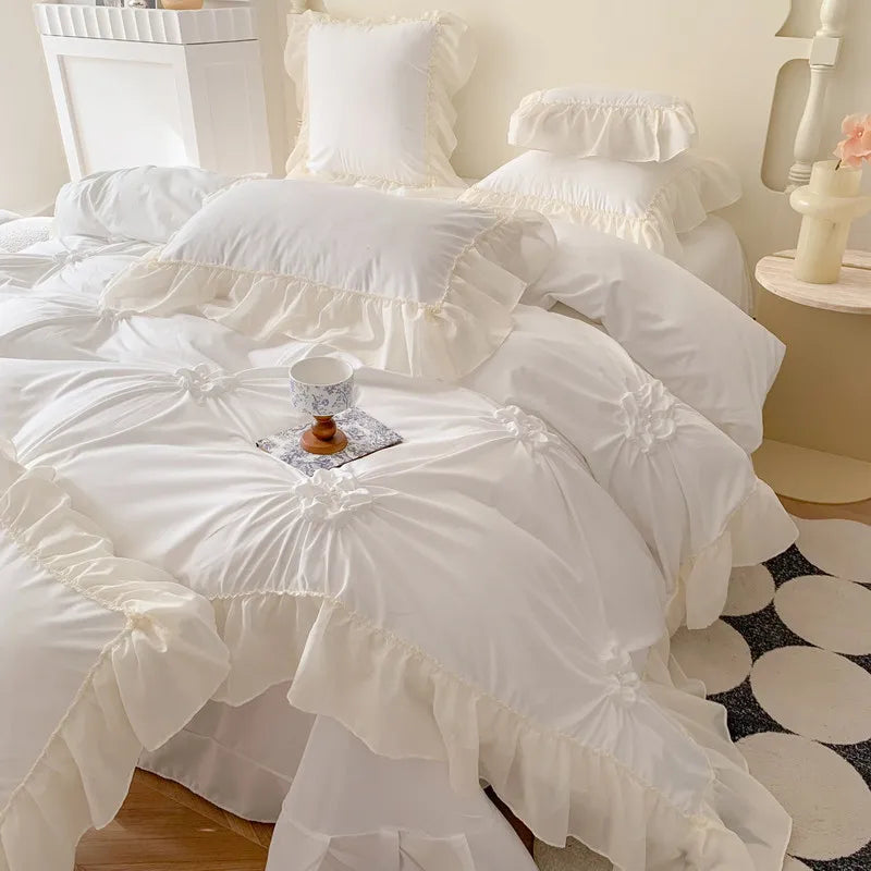 Elegant 3D Flower Duvet Cover Set – Lightweight Bedding for Queen Size Bed 1