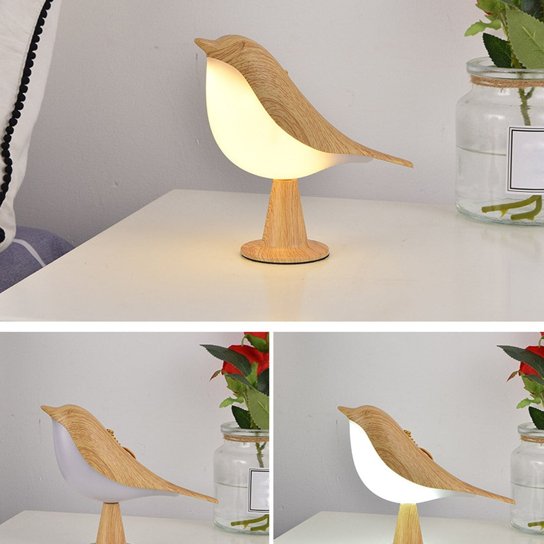 Elegant Bird Lamp with Whimsical Design – Charming Lighting for Living Room or Office 3