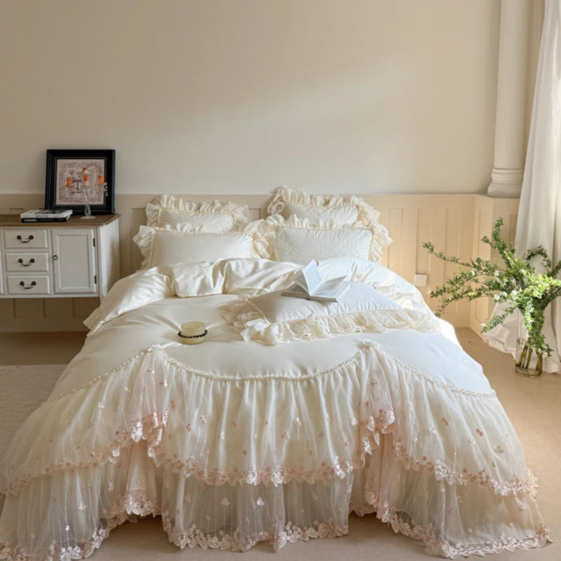 Elegant Lace Ruffle Bedding Set – Soft Egyptian Cotton Duvet Covers for a Cozy Bedroom 0