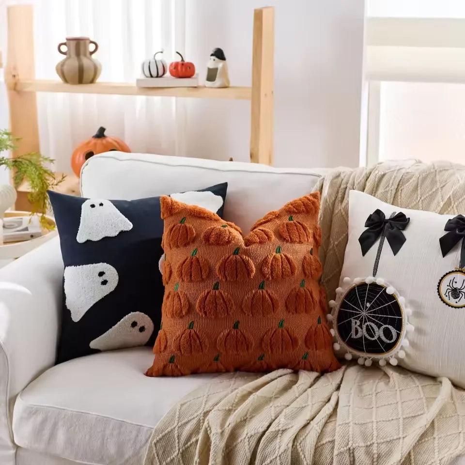 Halloween Pillow Cover with Pumpkin and Ghost Design – Fun Decor for Sofa or Chair 1