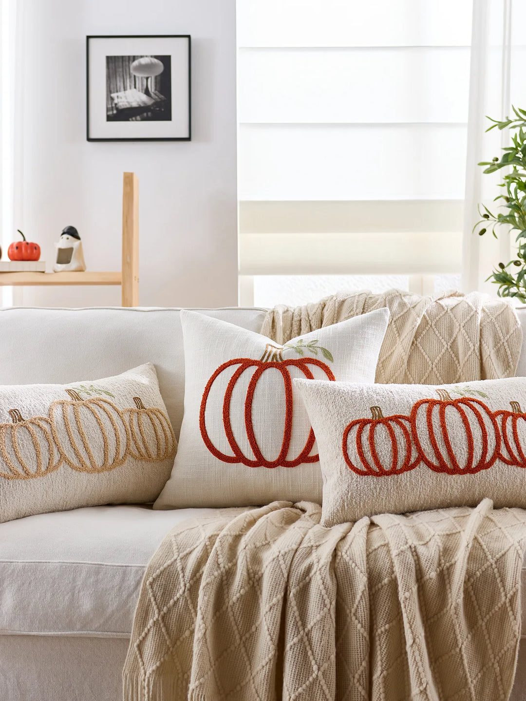 Halloween Pillow Cover with Pumpkin and Ghost Design – Fun Decor for Sofa or Chair 4