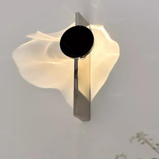 Modern Minimalist Round LED Wall Sconce – Stylish Lighting for Bedroom or Corridor
