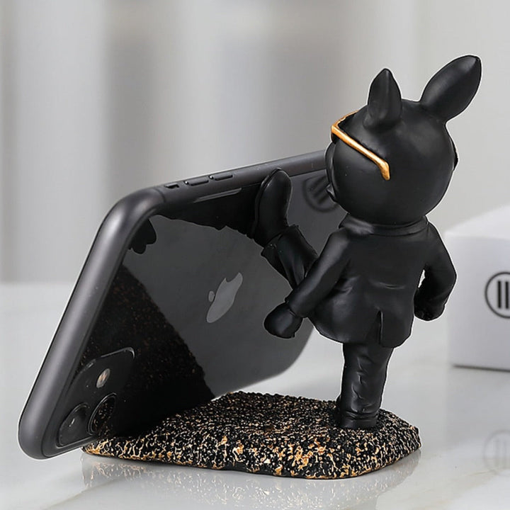 Kung Fu Bulldog Mobile Phone Stand – Fun Desk Accessory for Dog Lovers 3