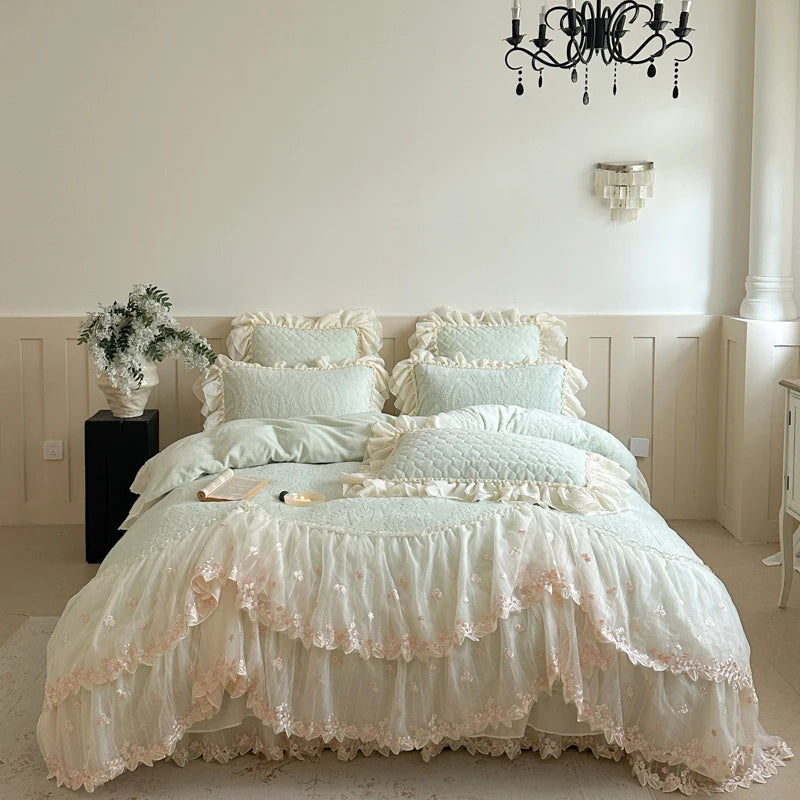 Luxurious Velvet Bedding Set with Duvet Cover – Elegant Winter Comfort for Queen or King Size Beds 7