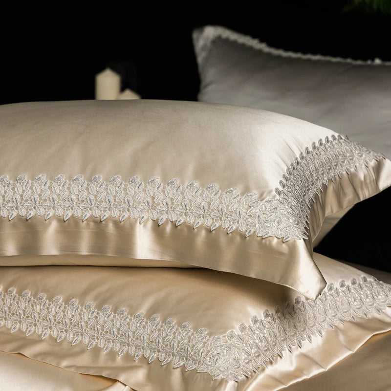 Luxury Egyptian Cotton Bedding Set with Duvet Cover and Sheets – Soft and Elegant for Queen or King Size Beds 3