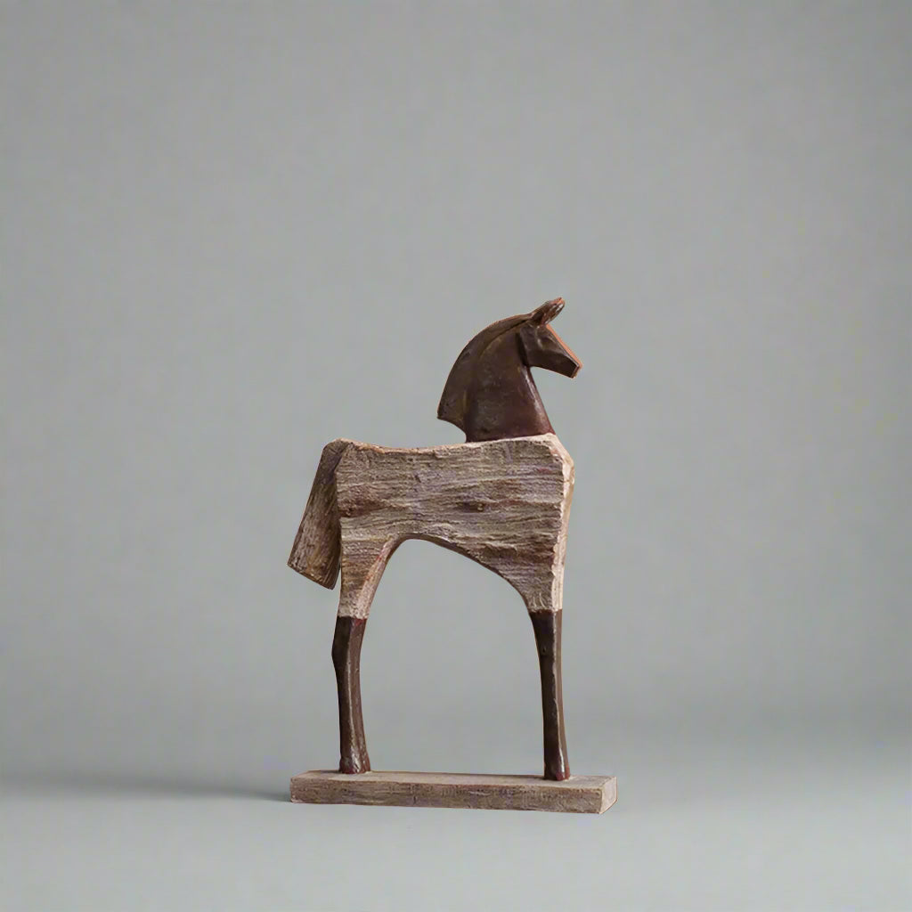 Majestic Horse Sculpture – Elegant Animal Statue for Home or Office Decor 0