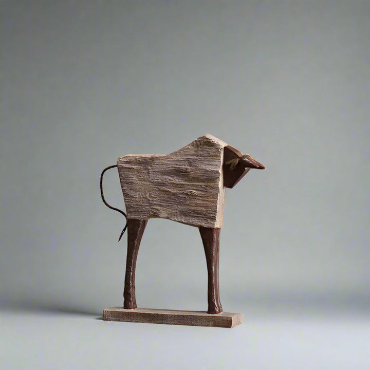 Majestic Horse Sculpture – Elegant Animal Statue for Home or Office Decor 4