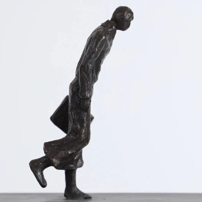 Metal Sculpture Art – Unique Decorative Piece for Home or Office Decor 1