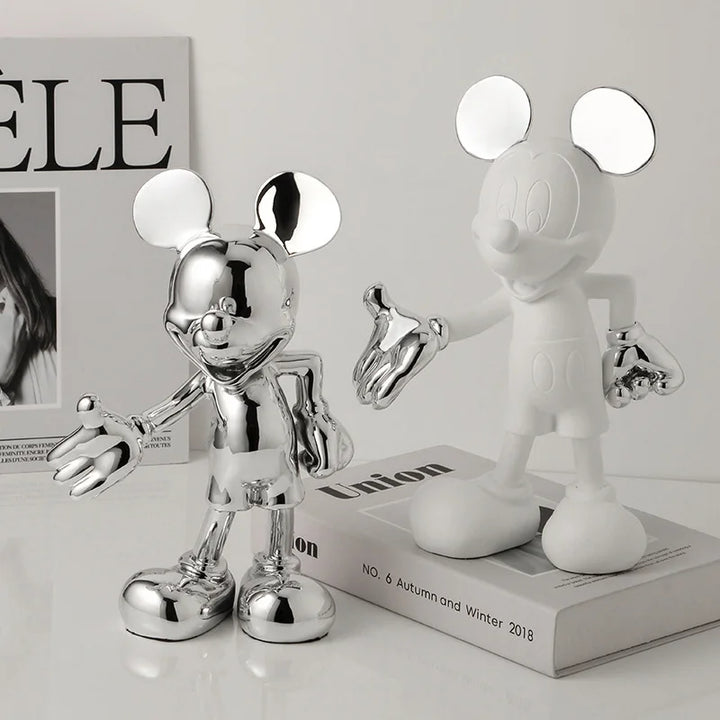 Mickey and Minnie Mouse Action Figure - Modern Collectible Doll and Room Ornament 0