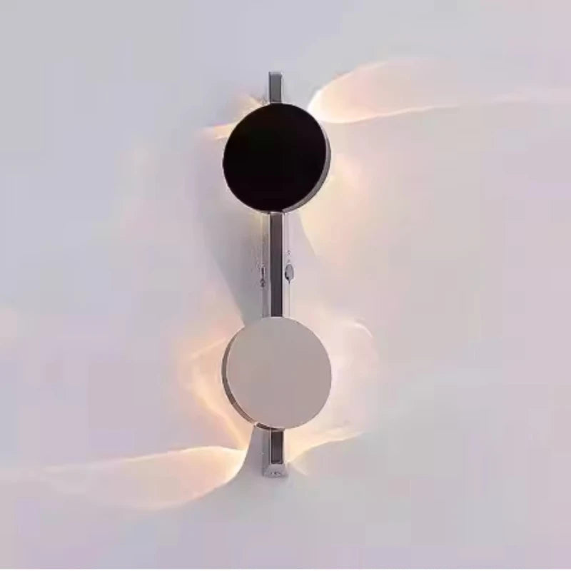 Modern Minimalist Round LED Wall Sconce – Stylish Lighting for Bedroom or Corridor 3