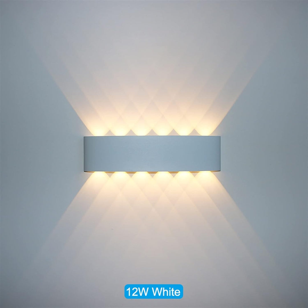 Modern Minimalist Wall Light for Indoor and Outdoor Use – Sleek Sconce for Versatile Spaces 10