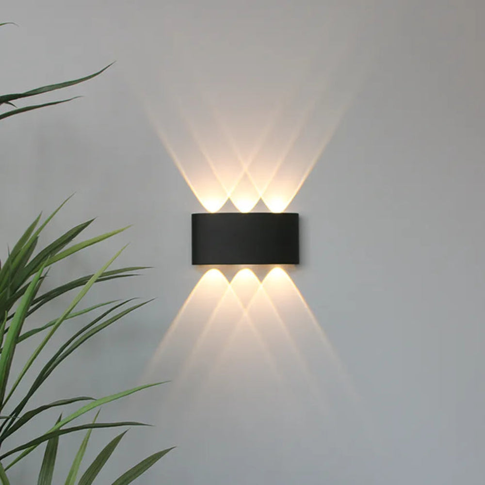 Modern Minimalist Wall Light for Indoor and Outdoor Use – Sleek Sconce for Versatile Spaces 3