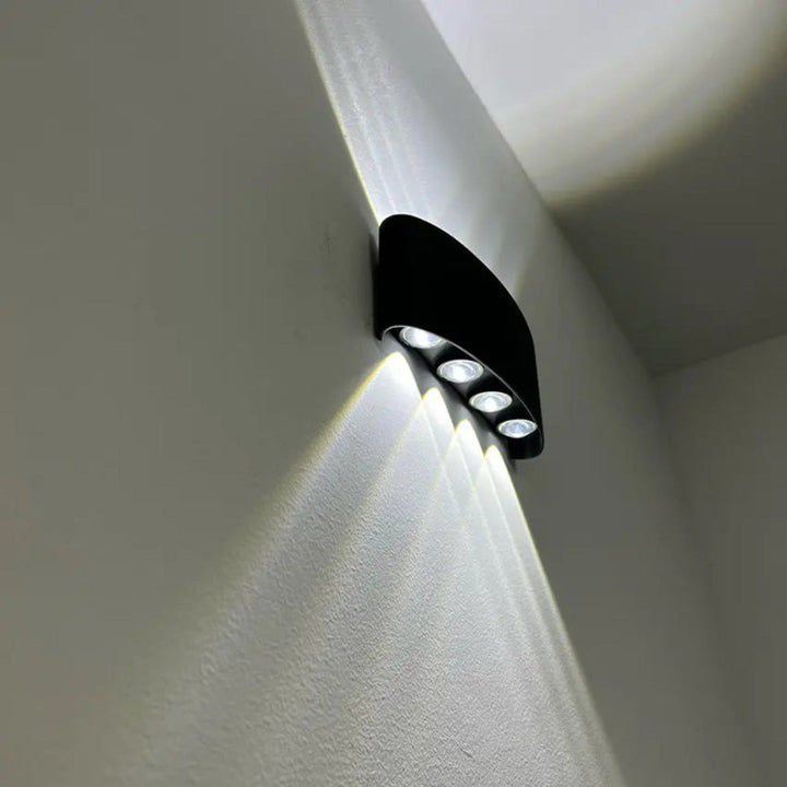 Modern Minimalist Wall Light for Indoor and Outdoor Use – Sleek Sconce for Versatile Spaces 8