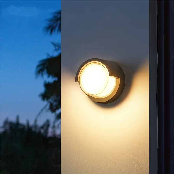 Motion Sensor Outdoor Wall Lamp – IP65 Waterproof Lighting for Gardens and Patios 3