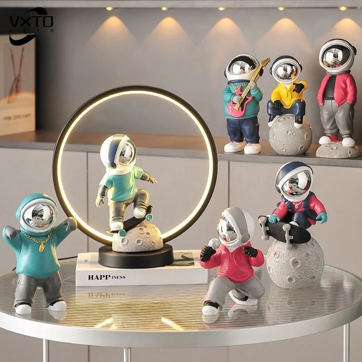 Nordic Astronaut Resin Figurine – Whimsical Home Decor for Kids or Office 0