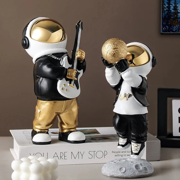 Nordic Astronaut Resin Figurine with Night Light – Whimsical Decor for Kids' Rooms or Office Desks 11