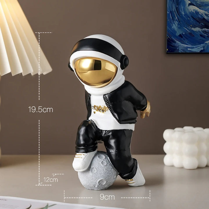 Nordic Astronaut Resin Figurine with Night Light – Whimsical Decor for Kids' Rooms or Office Desks 6