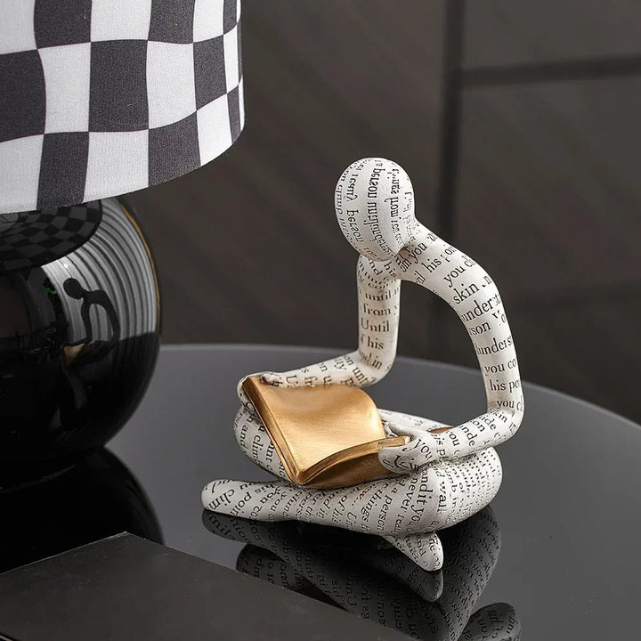 Nordic Reading Sculpture in Minimalist Design – Elegant Home Decor for Thoughtful Reflection 2