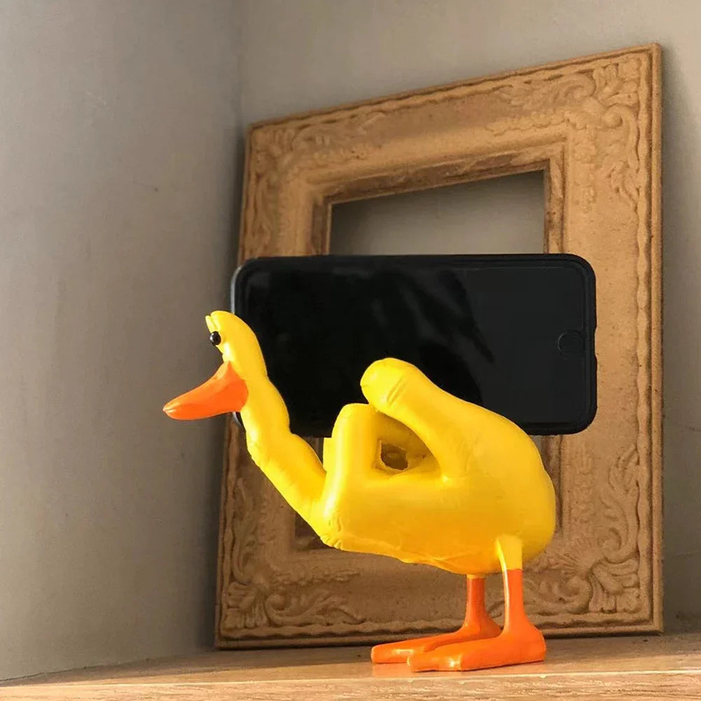 Playful Duck Sculpture in Resin – Unique Indoor and Outdoor Decor for Home or Garden 7