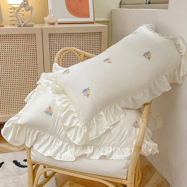 Queen Size Duvet Cover Bedding Set – Elegant White and Pink Design for Spring and Summer Comfort 2