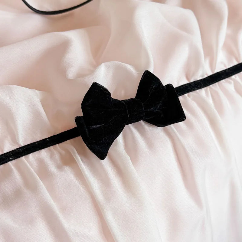 Romantic Lace Bedding Set with Duvet Cover and Sheets – Elegant Bedding for Cozy Bedrooms 3