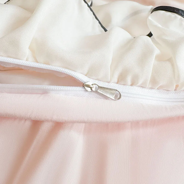 Romantic Lace Bedding Set with Duvet Cover and Sheets – Elegant Bedding for Cozy Bedrooms 4