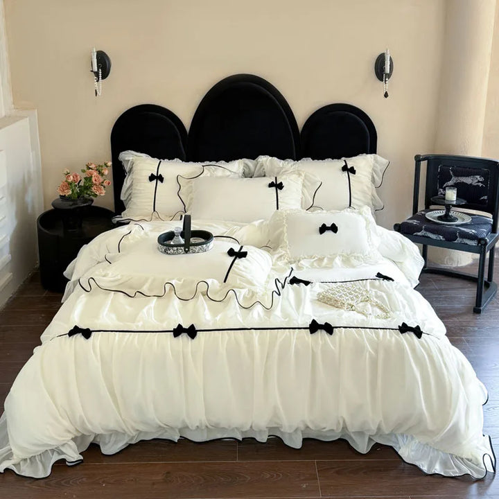 Romantic Lace Bedding Set with Duvet Cover and Sheets – Elegant Bedding for Cozy Bedrooms 7