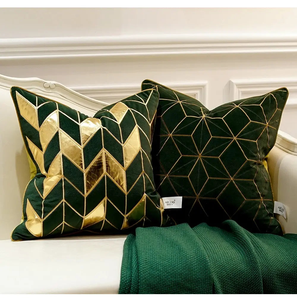 Velvet Cushion Covers for Cozy Winter Decor – Soft and Stylish in Multiple Colors 1