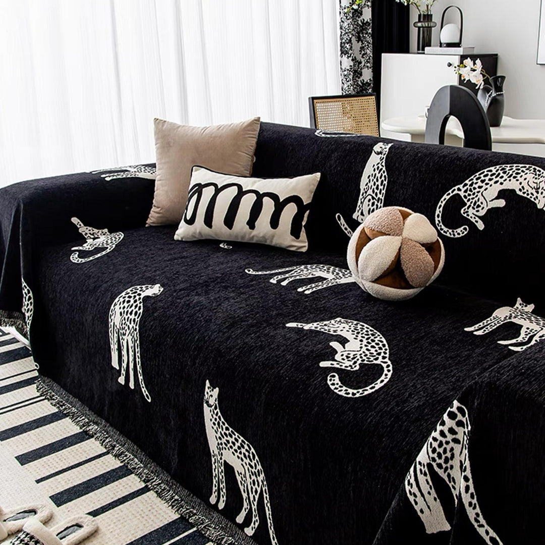 Wild Elegance Leopard Print Sofa Cover – Stylish Protection for Your Living Room 0