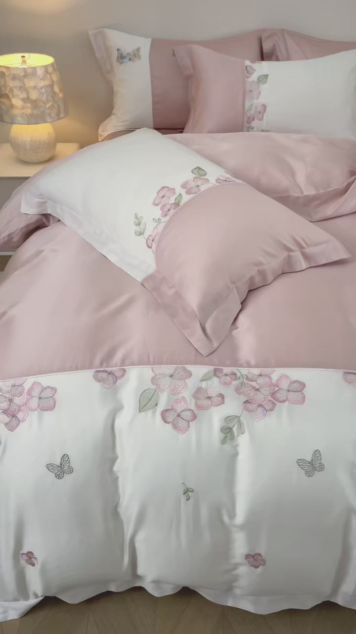 Butterfly Embroidery Bedding Set in Lyocell Cotton – Elegant Duvet Covers for Queen or King Size Beds
