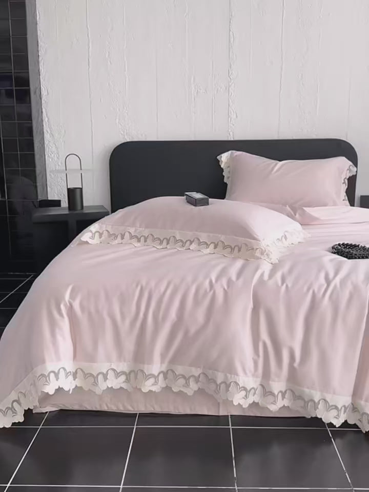 Luxurious 1000TC Egyptian Cotton Bedding Set with Butterfly Lace Design – Elegant Duvet Cover Set for Dreamy Bedrooms